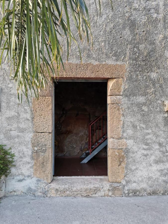 Antico Baglio Siciliano Parecchiata Buseto Superiore Exterior foto