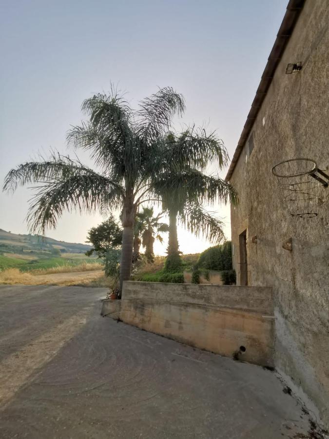 Antico Baglio Siciliano Parecchiata Buseto Superiore Exterior foto